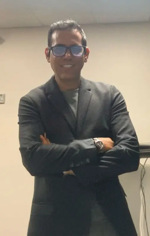 Dr. Luis Marchany